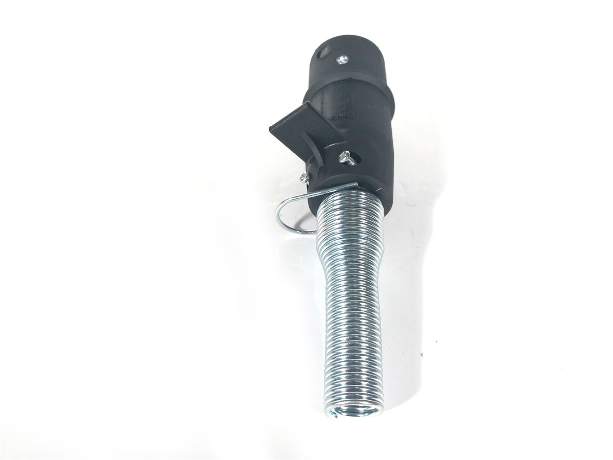 7 Pole European Trailer Plug Plastic 24V Voltage With Metal Cable Holder