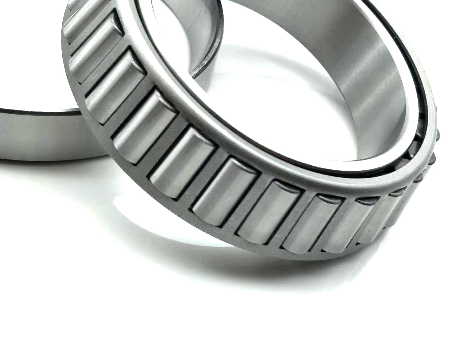 Premium quality truck axle OEM repair bearing reducer gearbox 30214 Taper Roller Bearing