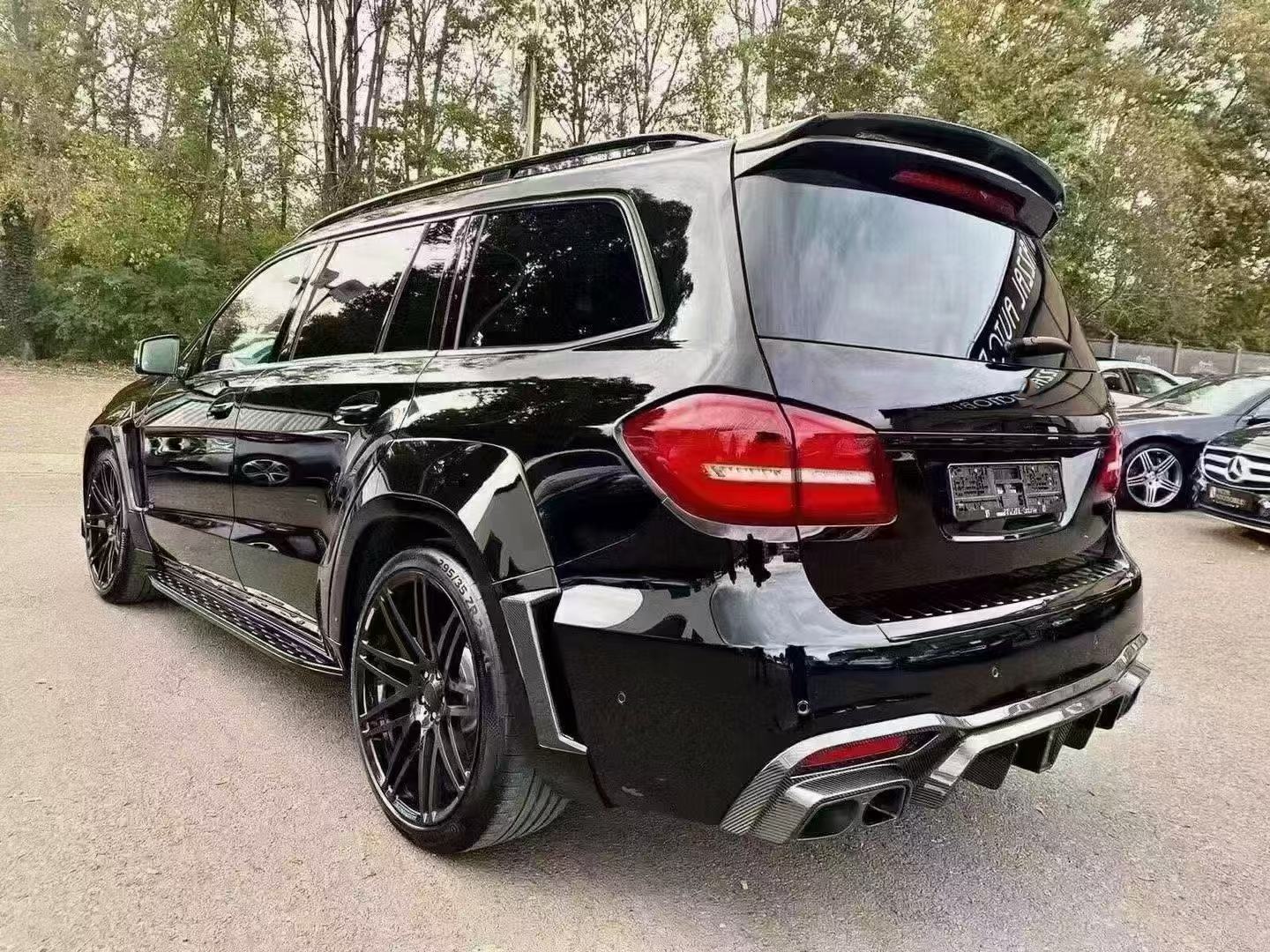 X166 Mercedes Wide Body Kit GLS450 GLS63 2015 Front Lip Spoiler Widebody Kit