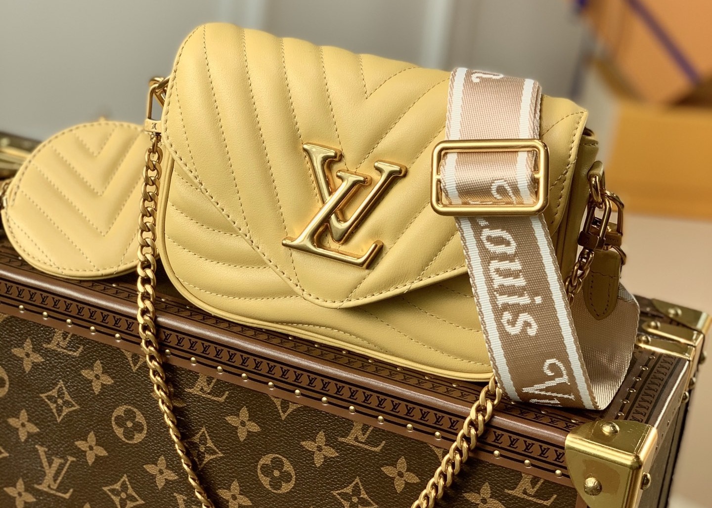 19cm Womens Yellow Leather Multi Pochette Crossbody Bag With Coin Purse