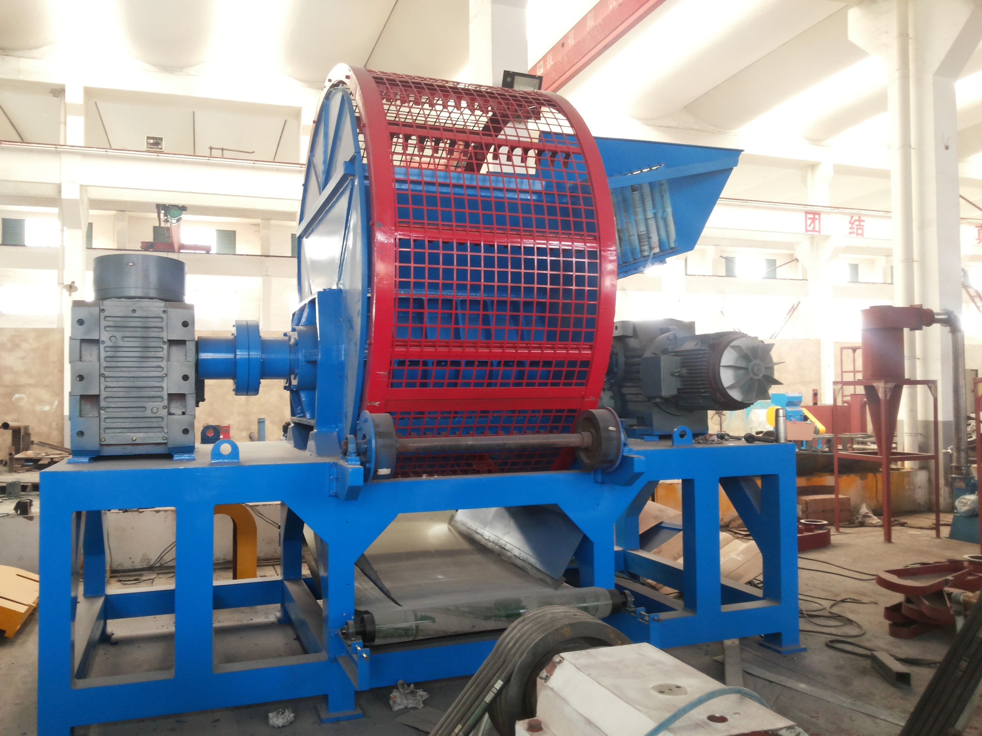 ZPS-1000 Used Tire Shredder，Tire Shredder, Tire Crusher,Tire Shredding Machine- For Tire Recycling Plant
