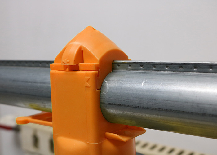 45-55 Birds / Feeder Chicken Farm Equipment With 3m Feed Tube