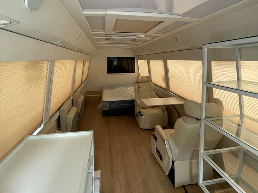 Golden Dragon Used 5 Seater Van 15 Seater - 23 Seater Second Hand Motorhomes