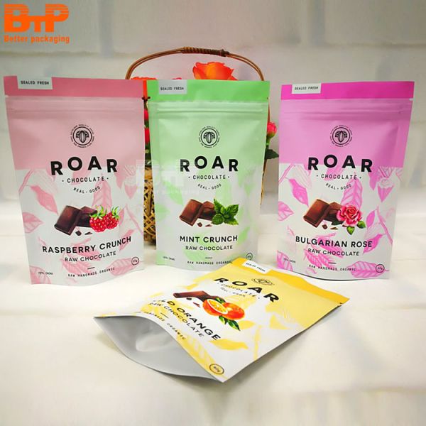 Customized Stand up Maylar Pouch Packaging Seal Zipper Bags for Biscuit Chocolate Dry Food Candy and Dry Fruit
