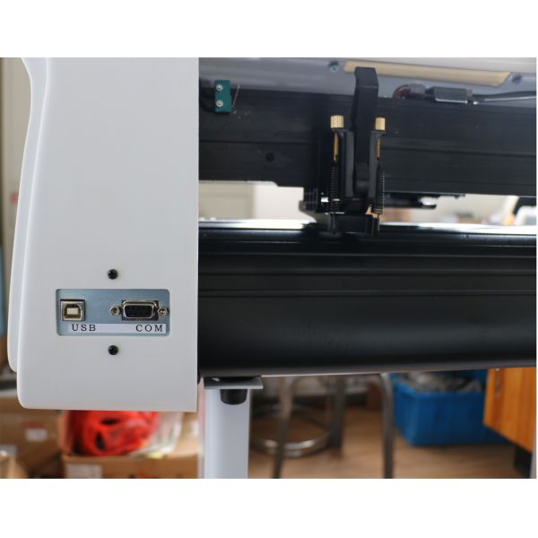 24 Inch Common Vinyl Cutter Plotter With High Speed Stepping Motor