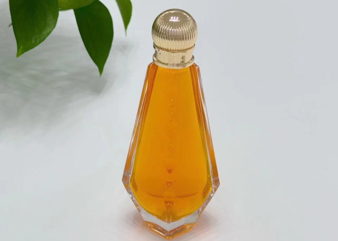 Zinc-Alloy Gold Perfume Bottle Caps For Luxury Perfume And Skincare Packaging