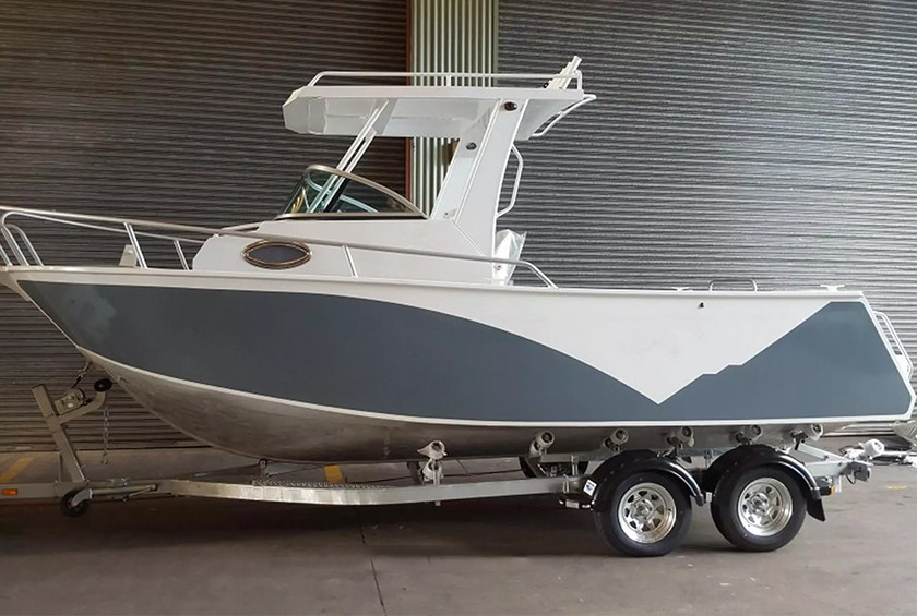 Fishing V Bottom Boats Marine Aluminum Alloy Hull Material With 3 Years Warranty