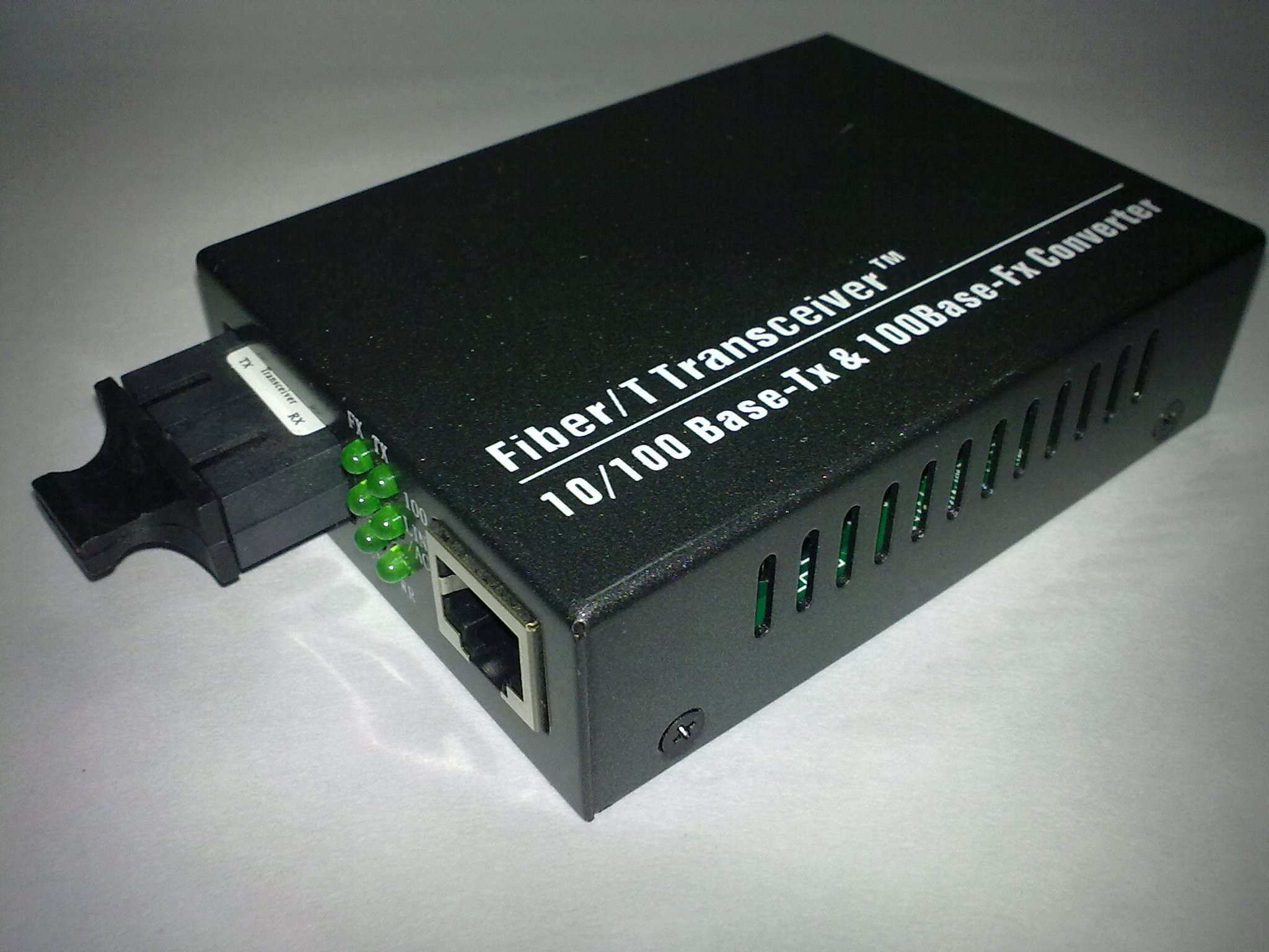 FC,SC,ST,LC optinal Auto negotiation for 10/100/1, 000M TP port speed fiber Optic Media Converters