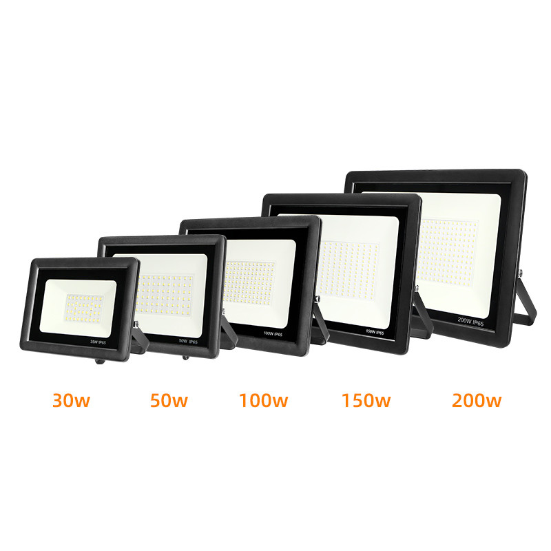 Tempered Glass Lens 80-90lm/W 200W LED Flood Lights High Lumen Adjustable 180 Degree