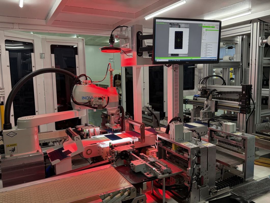 High-Efficiency Electric Cell Welding Machine for Solar Panels