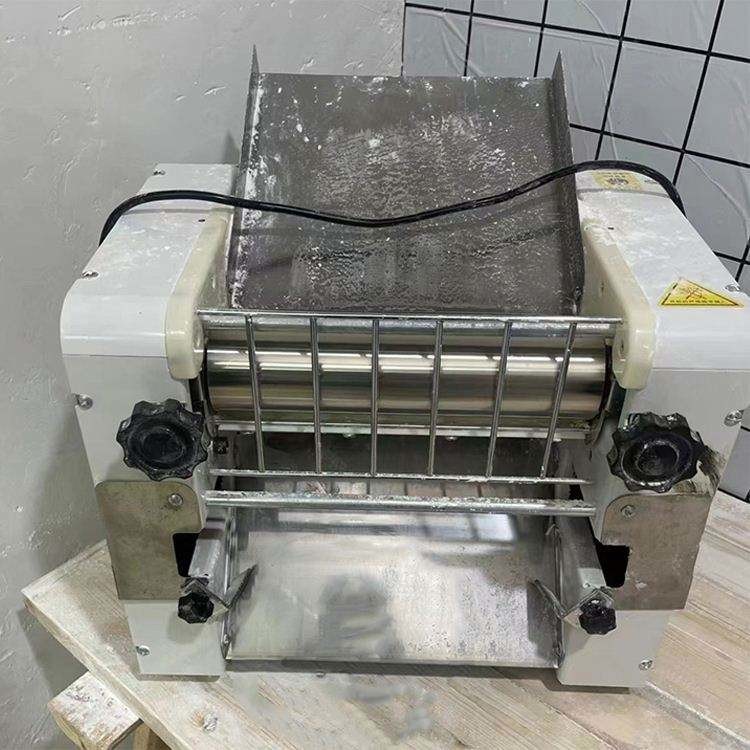 Desktop Dough Kneading Press Machine Snack Making Equipment For Flour Mill