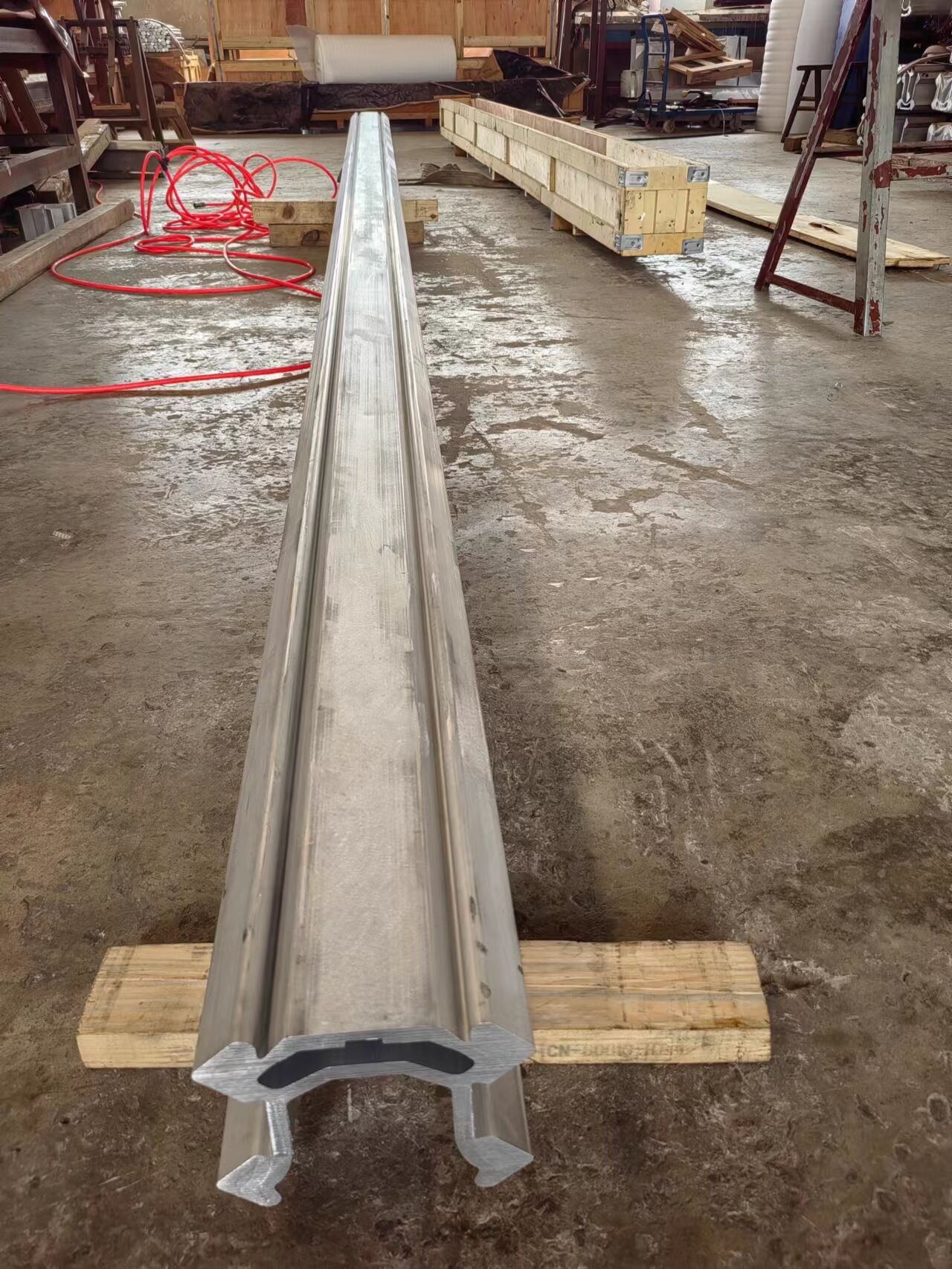 14 Feet Underground Mining BMH2000 Feed Beam Profiles Aluminium Extruded Profiles