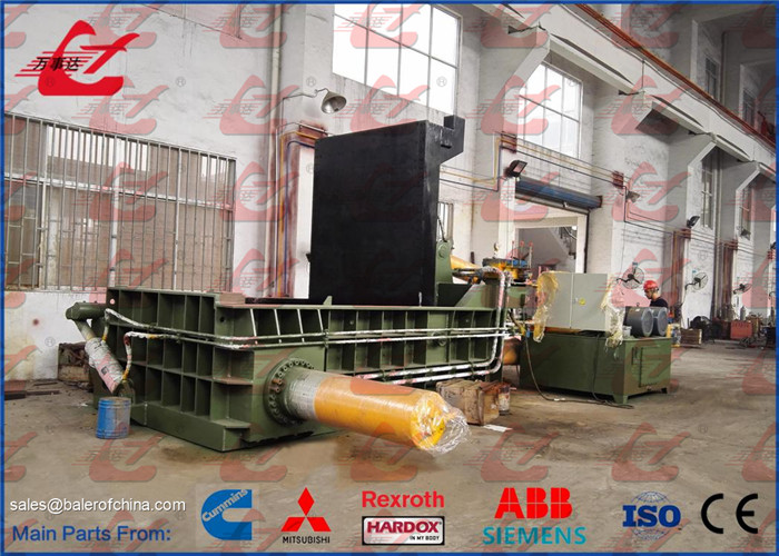 Scrap Metal Baler HMS Hydraulic Baling Press Machine For Waste Car Bodies 5000kg/h Motor 60kW
