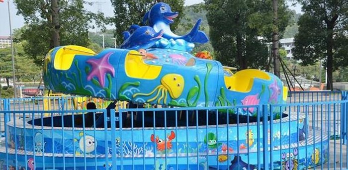 Automobile Paint Tagada Funfair Ride With Rotation And Swing Function