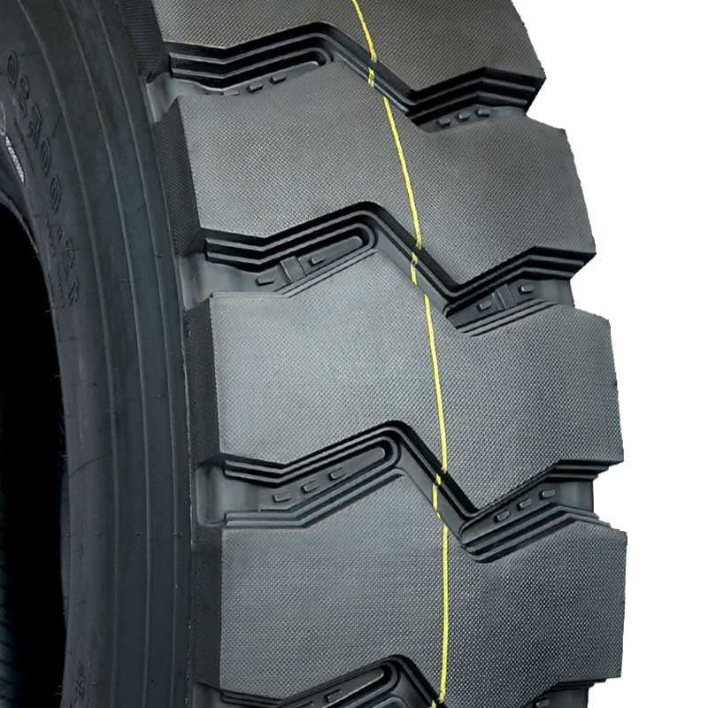 Chinses Factory Tyres All Steel Radial Truck Tyre AR666 11.00R20