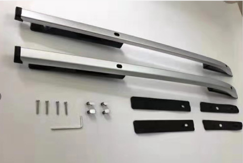 Convenient and Durable Car Roof Rack for Long-Distance Travel