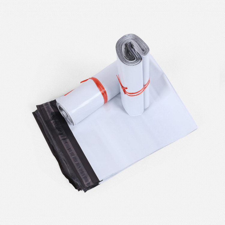 China Plastic Mailing Express White Color Courier Envelope Packaging Bag