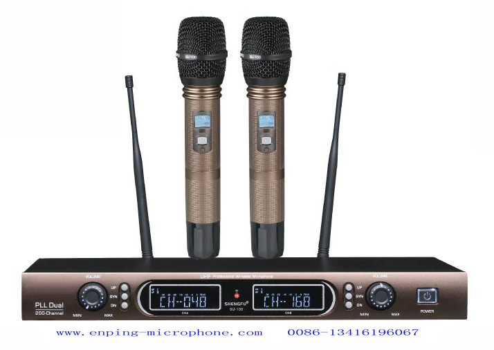 AT-102 wireless microphone system UHF IR selecta ble frequency PLL rack ear 19"flight case