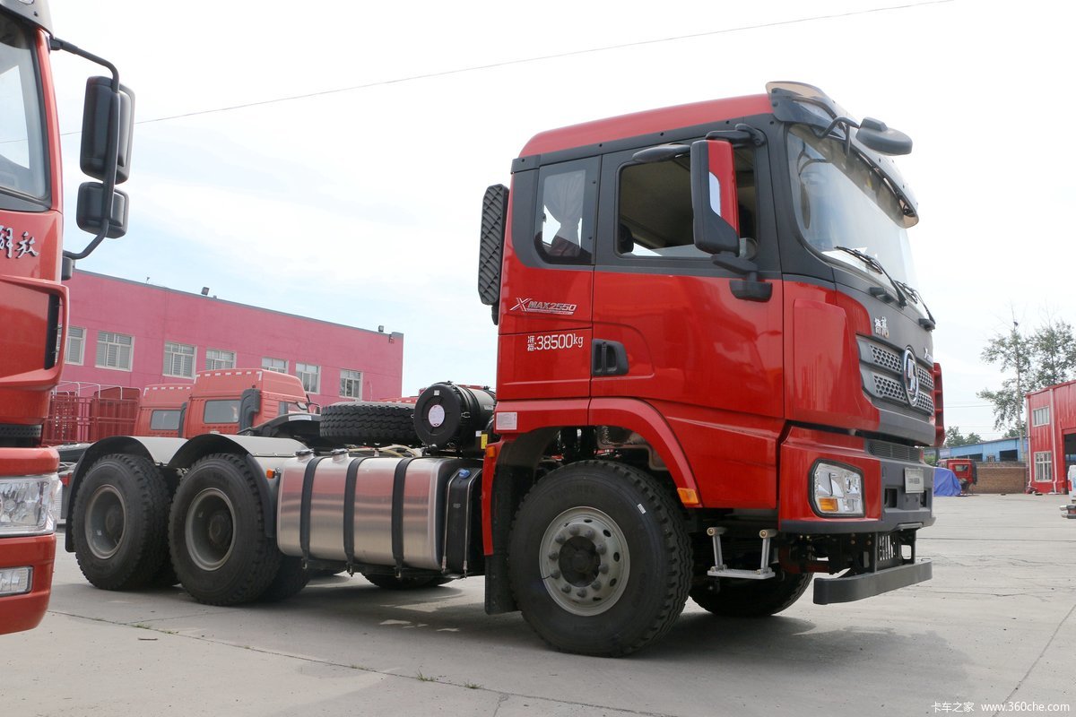 450HP Dongfeng Diesel Engine 6x4 Heavy Duty Semi Trailer Tractor Truck