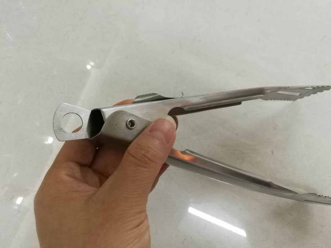 Commercial Buffet Supplies, 9'' / 12'' / 14'' / 16'' Stainless Steel Bread Tong with Locking Handle