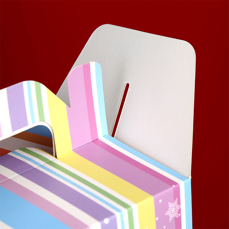 Paper custom packaging design Christmas Boxes Candy Cake Box Birthday Party Favor Goodie Gift Bag with Handle