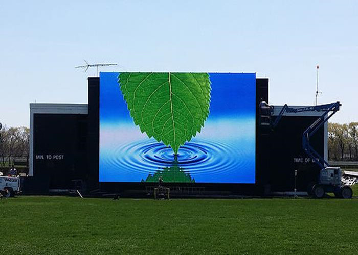 Standard Size 1ft×1ft Outdoor Front Service LED Display 1R1G1B P6.35 24800 dots/㎡ Pixel