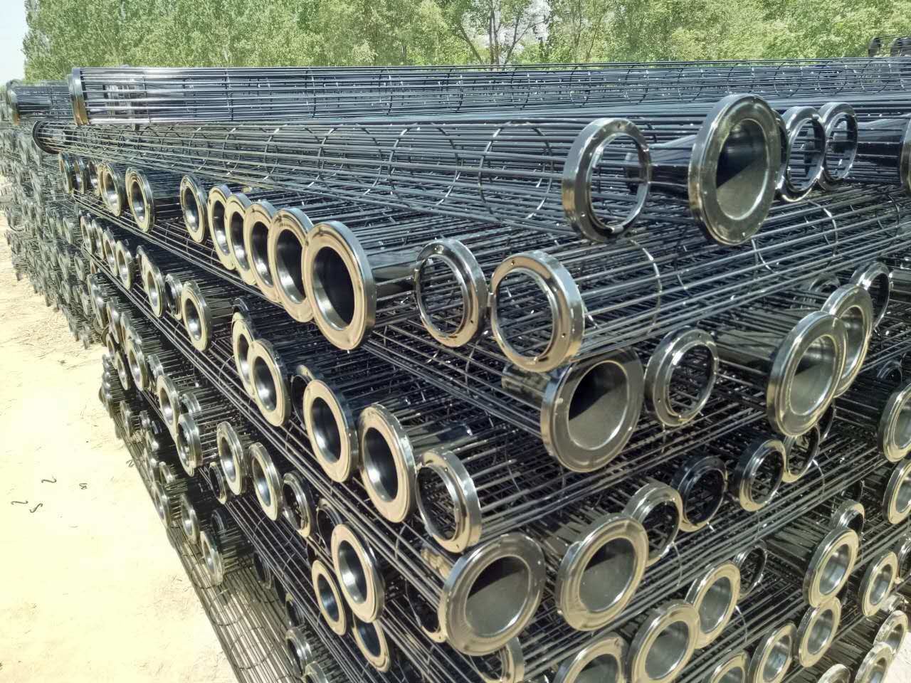 316L 304 Stainless Steel Filter Cages Vertical Lifting Cartridge