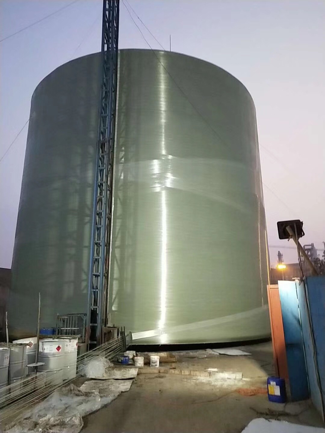 Chemical Resistance Vertical Frp Storage Tank For Production Process
