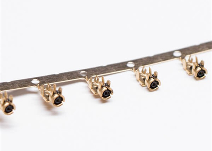 MHF connector (IPEX) I plug to RF1.13 coaxial cable