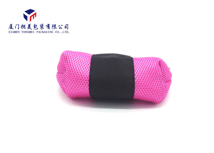 Triangle Side View Zippered Cosmetic Bag Fabric Ladies Makeup Bag Light Weight