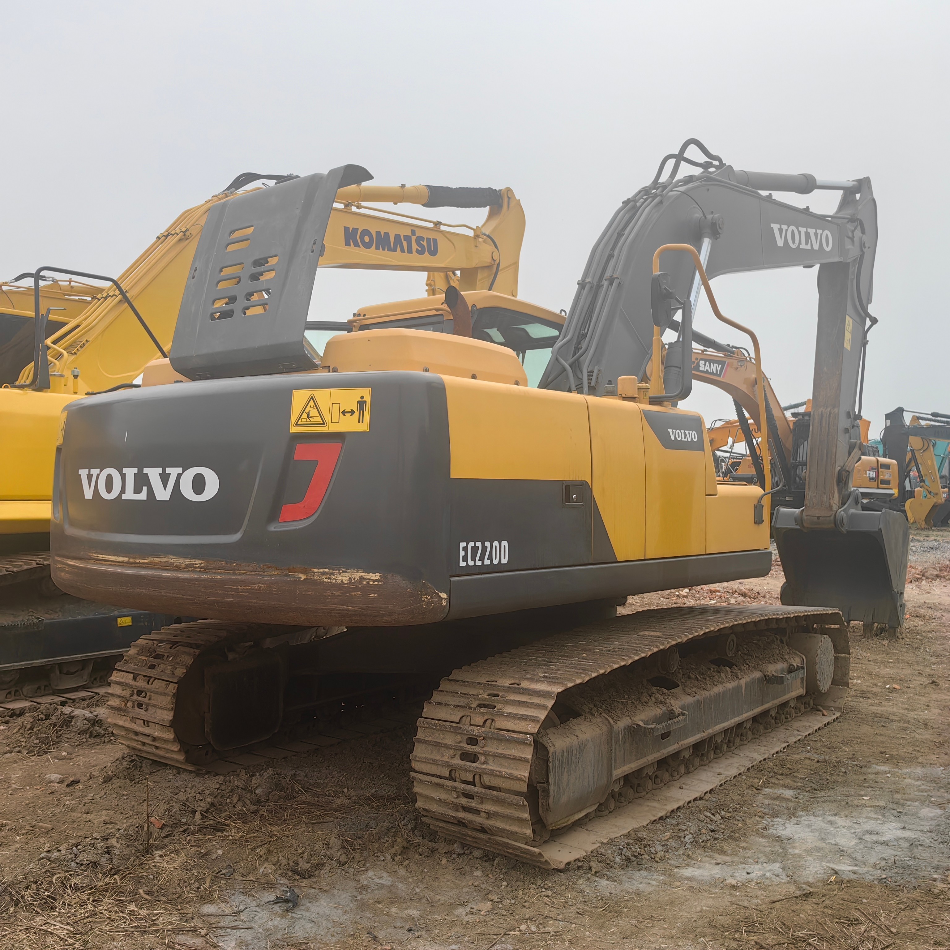 22ton Original Engine Used Volvo EC220D Large Excavators Excavating Heavy Equipment