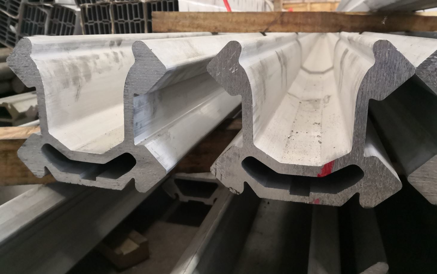 BMH2000 Aluminium Extruded Profiles 6 Meters Atlas S1D