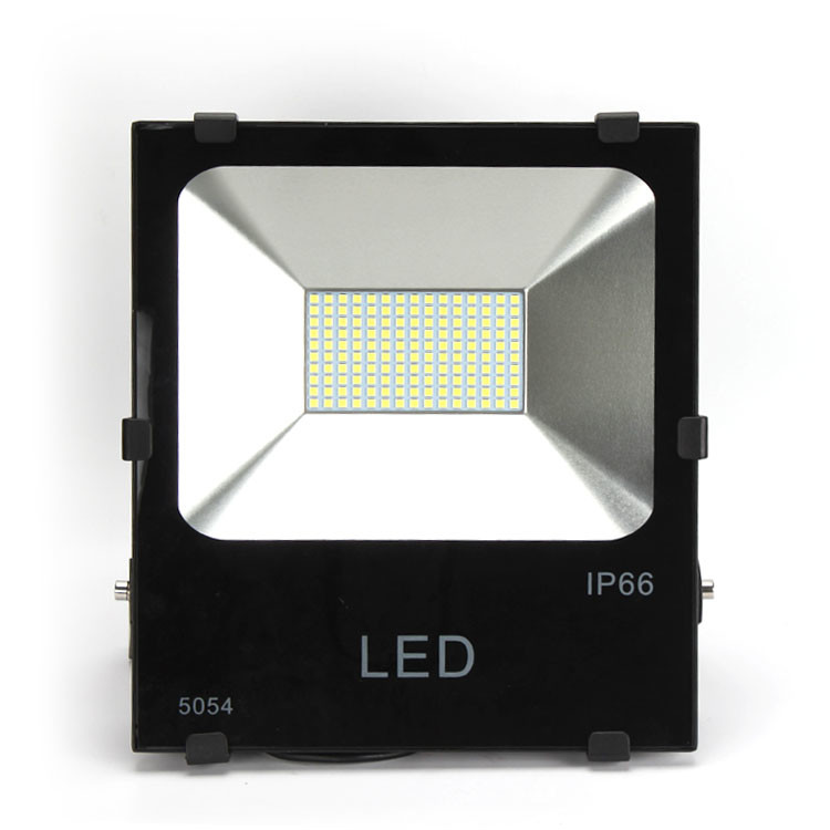 high temperature resistant die cast aluminum led flood light 100watt
