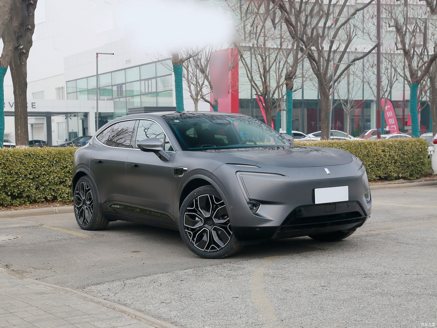 Luxury BEV Battery Electric Vehicle Ink Gray Smart 4 Seater Electric Car