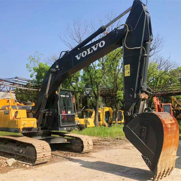 Volvo EC210D Excavator 2019 Year Model with D5E Engine and ORIGINAL Hydraulic Cylinder