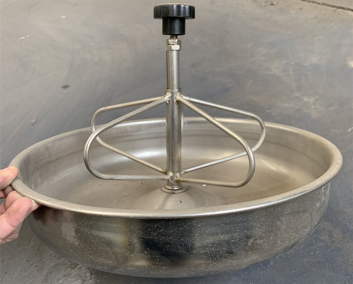 Confortable Pig Farm Equipment Stainless Steel Pig Feeder Customized Size