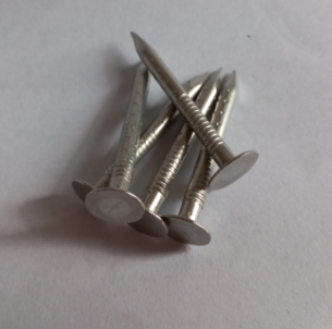 2.8 X 30MM Big Flat Head Nails Four Hollow Shank Nails For Wood