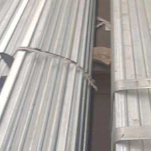 Buy cheap Galvanized Galvanized Rectangular Pipe With Small Flowers Surface Customization product