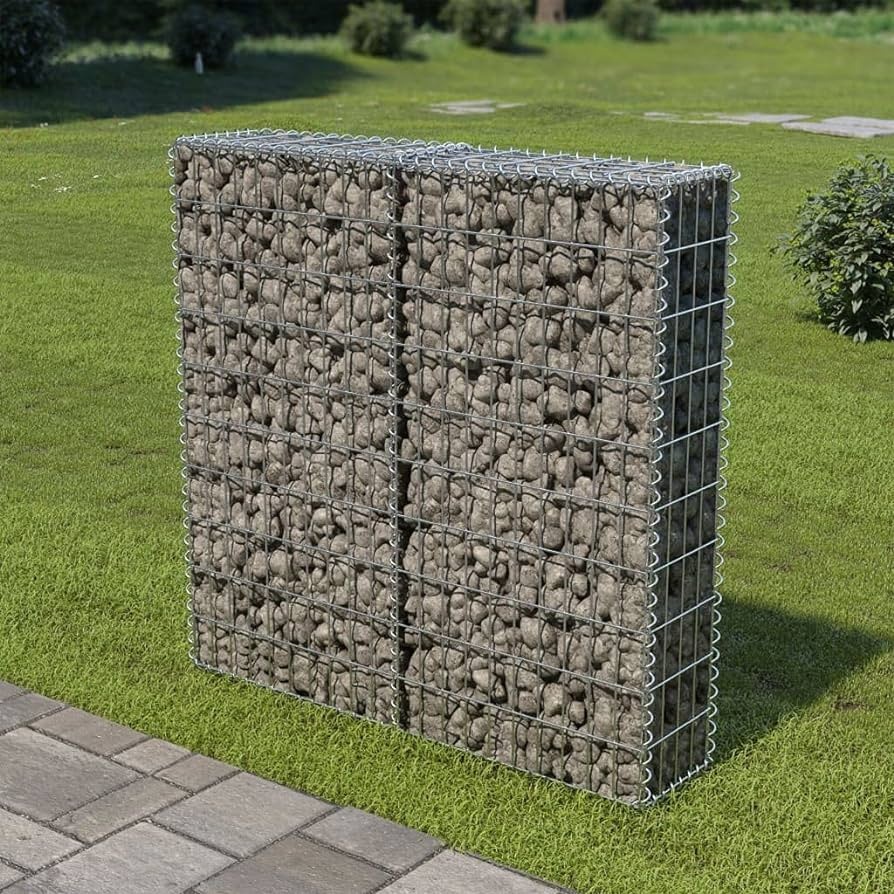 Low Carbon Steel Wire Hot Dipped Galvanized 3D Curved Fence for Garden and Arena Sale