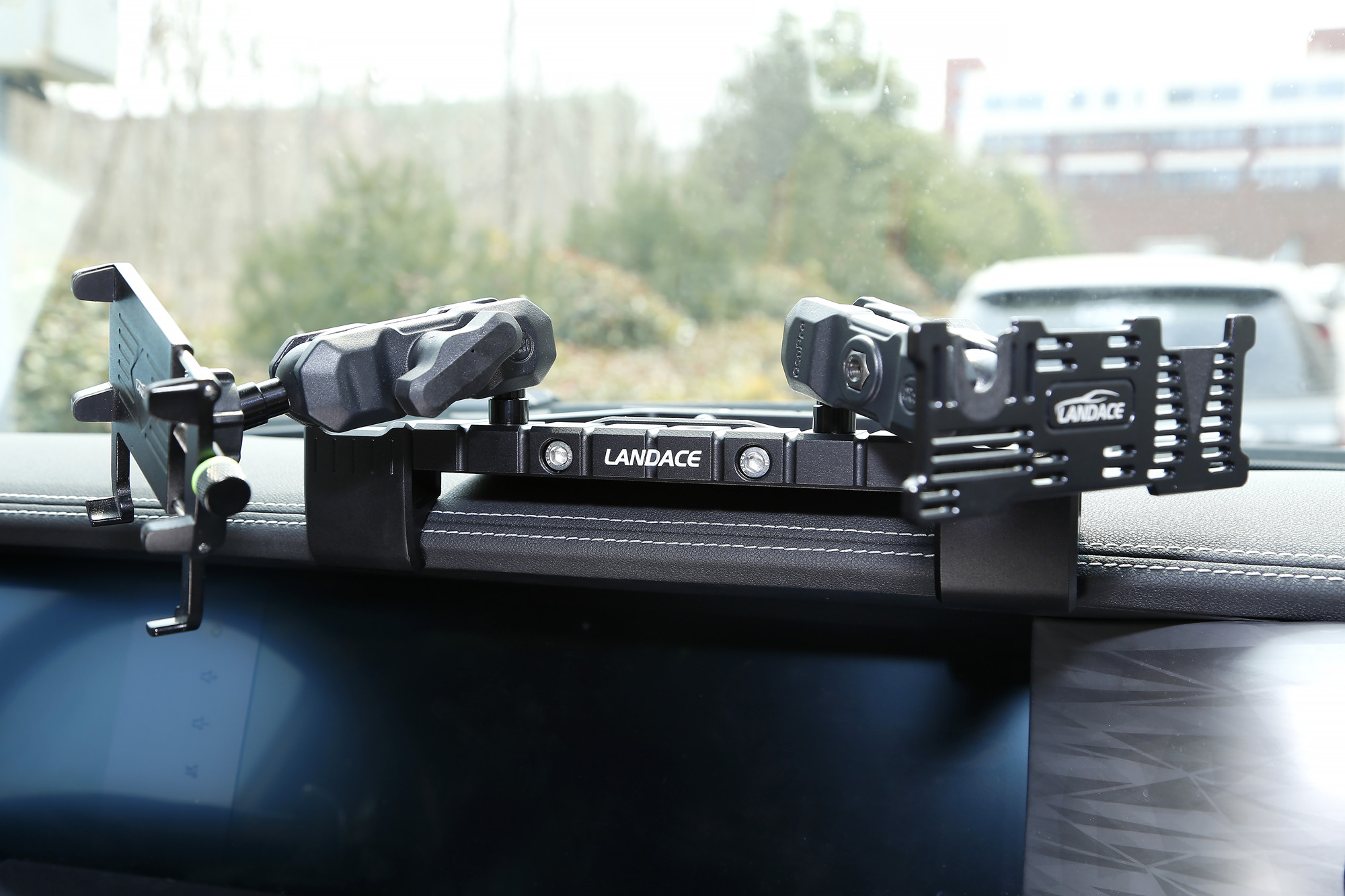 Multi-function Dash Phone Holder Tank 300 Center Console Bracket for Great Wall Car
