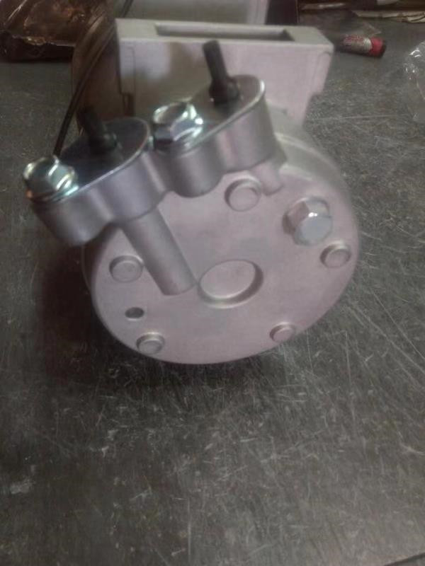 China FACTORY SELL 100% Brand New High Quality Mitsubishi A/C Compressor