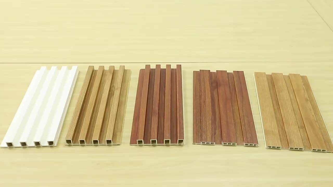 Laminated Wpc Indoor Wall Panel Water Resistant 15cmx26mmx3m