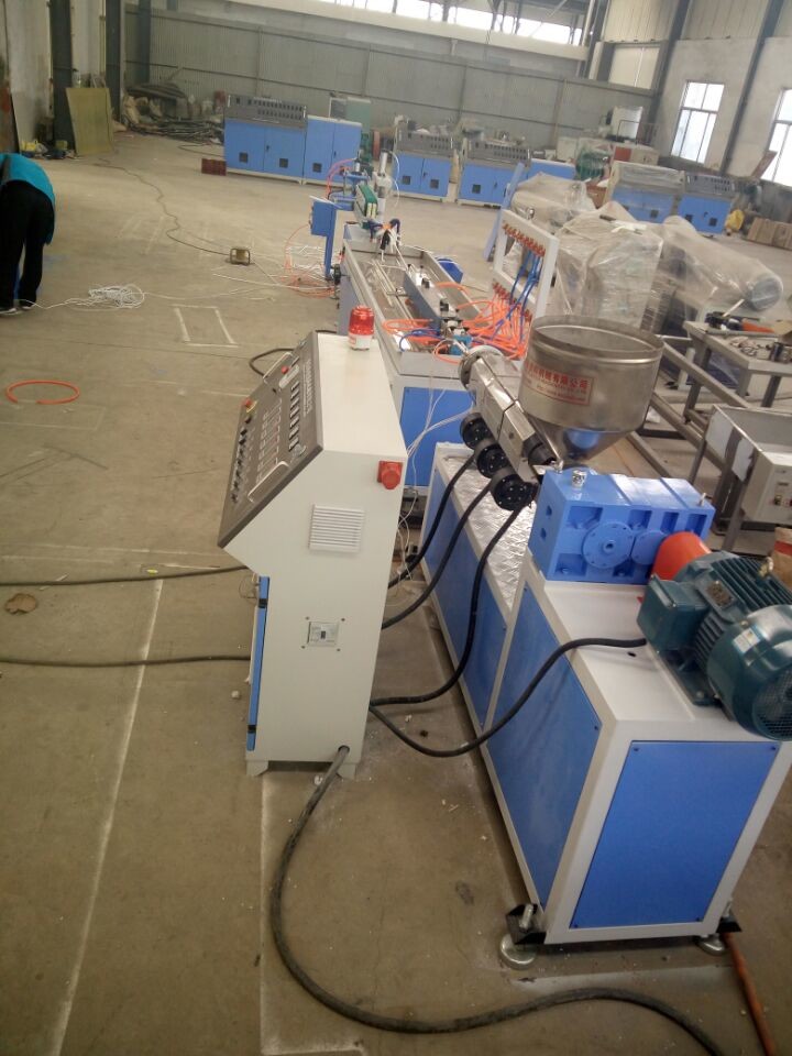 PVC WPC Plastic Profile Extrusion Line, PVC WPC Window and Door Plastic Profile Production Line