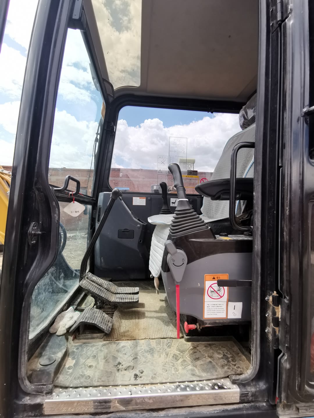 2020 Sany SY55 Excavator Used Mini Excavator for Pipeline Construction in Shanghai