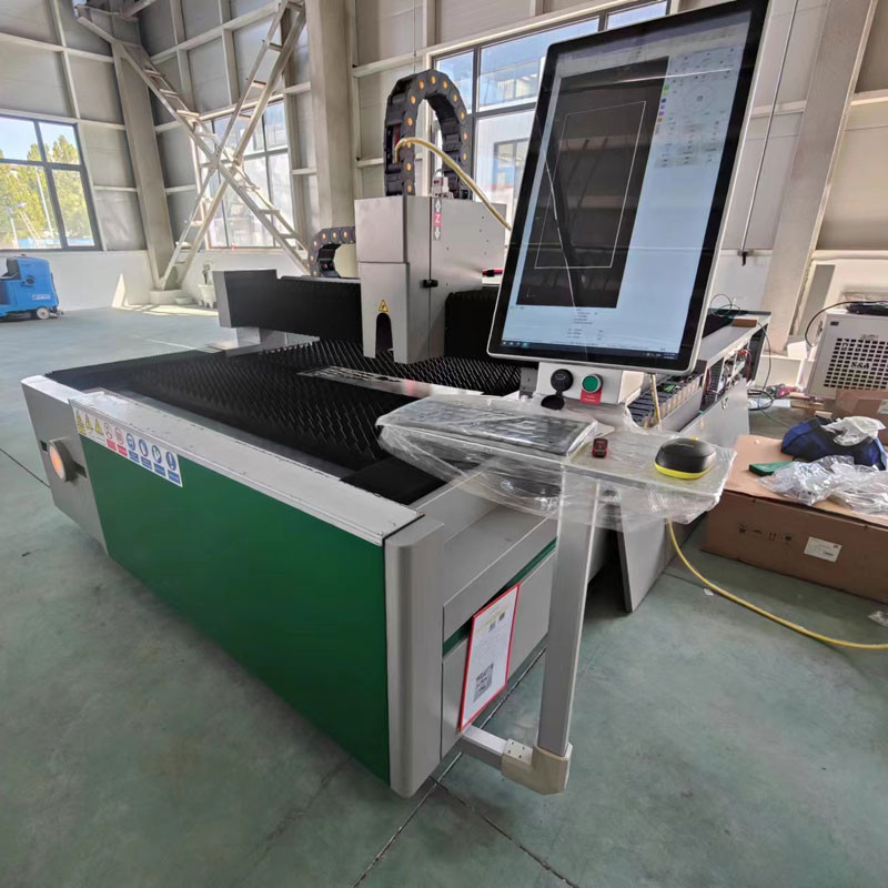 High Quality Low Power 1.5kw 2kw 3kw Fiber Laser Cutting Machine 3015 Laser Cutter CNC