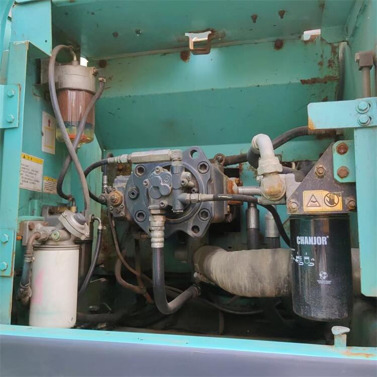 2017 Original Hydraulic Valve Used Kobelco SK60 SK140 Excavator SK200 SK210 Japan