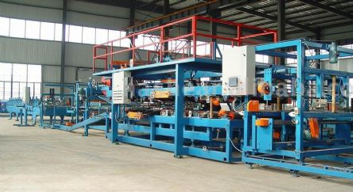 Waterproof Sandwich Panel Roll Forming Machine Suitable For Color Coating Coil