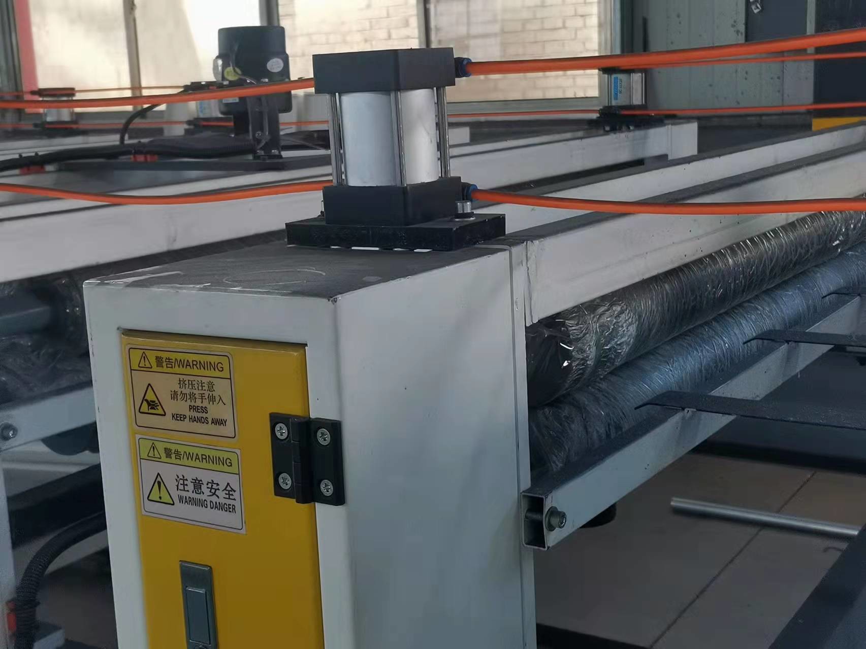 2/4/6 Ply Corrugated Cardboard Making Machine High Speed Paperboard Production Line