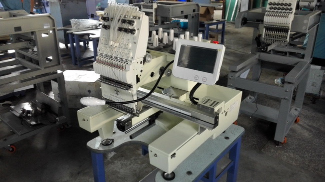 Computer Control Single Head Embroidery Machine With Flat And Garments Function