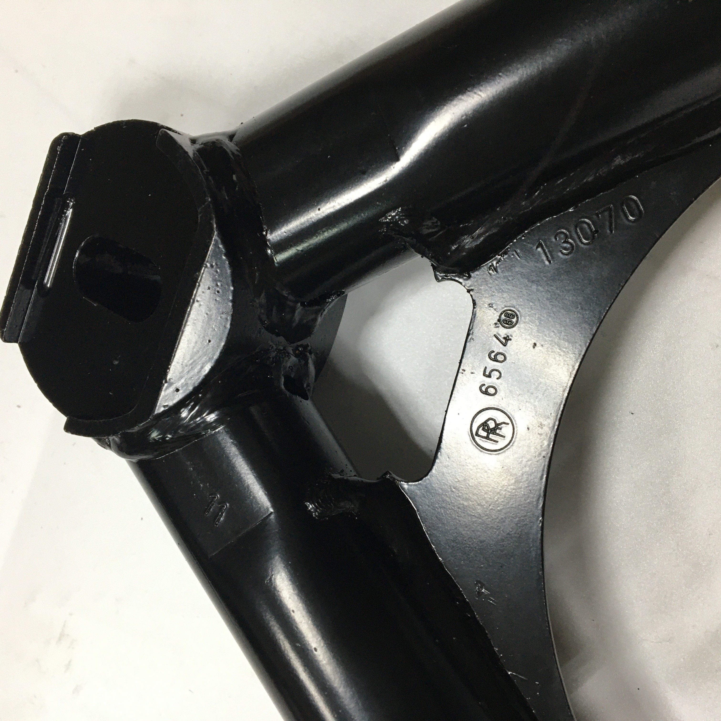31126762825 31126762826 Rolls Royce Suspension System With Rubber Mounting
